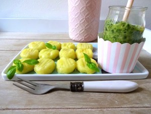 gnocchi-mit-rucola-walnuss-pesto-4-pfoten