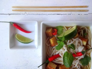 viatnamesische-nudelsuppe